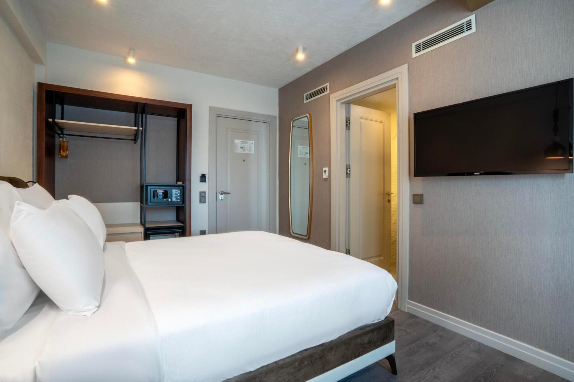 Smart And Simple Hotel Karakoy Istanbul Eksteriør billede