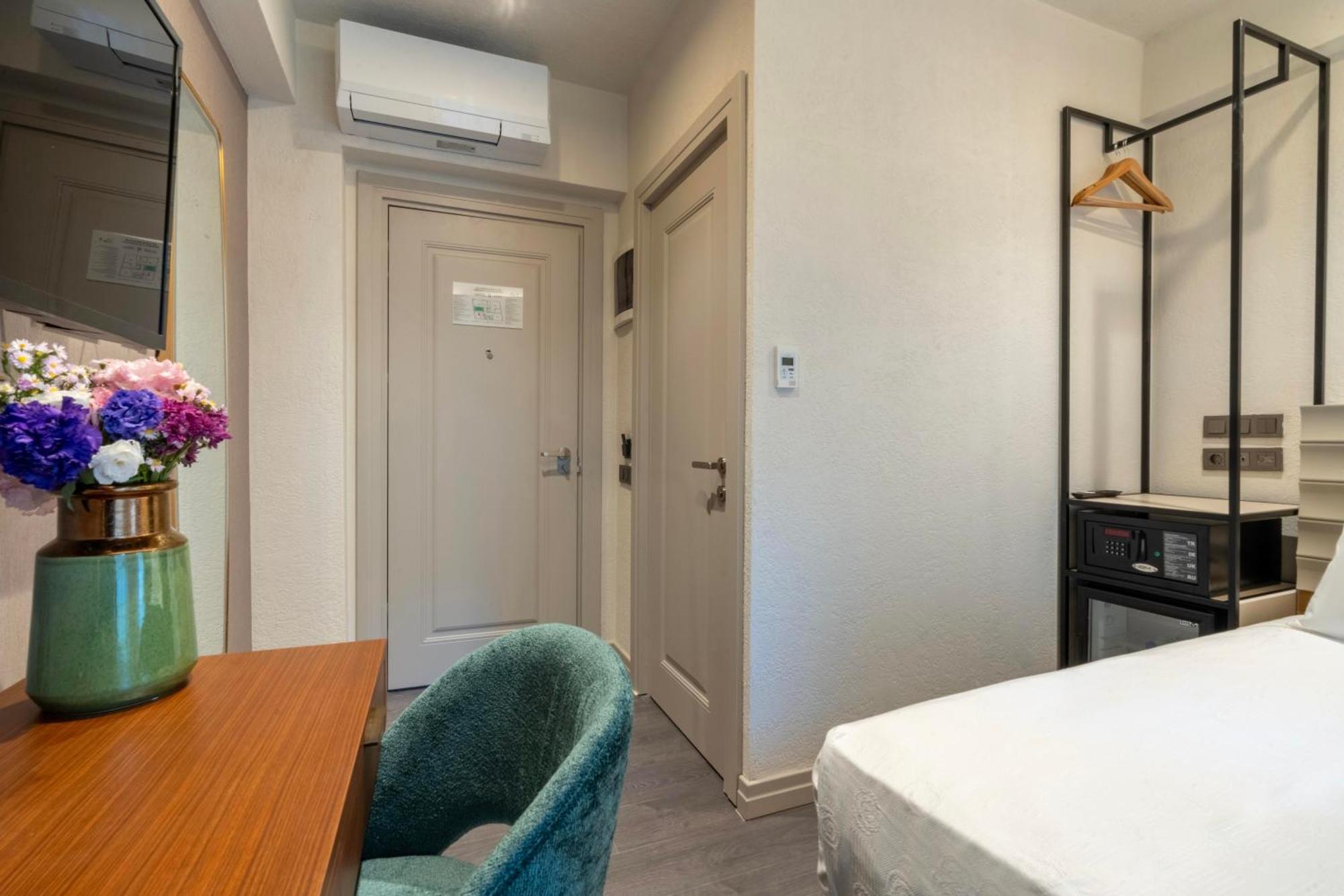 Smart And Simple Hotel Karakoy Istanbul Eksteriør billede